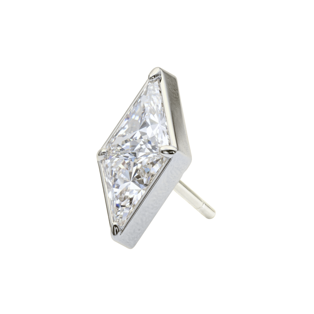 G23 Titanium Geometric Triangle Cluster Threadless Labret Accessory Top