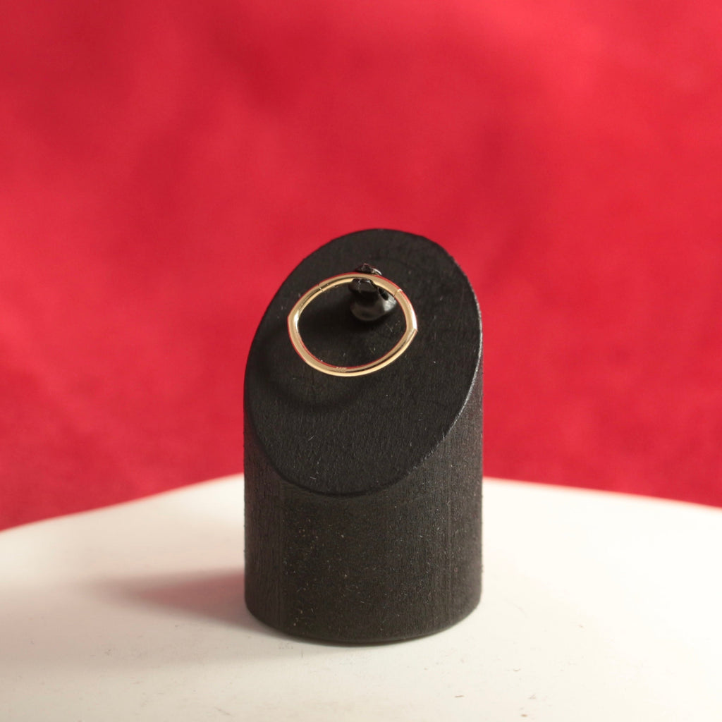 14K Gold Oval Shape Segment Clicker Ring