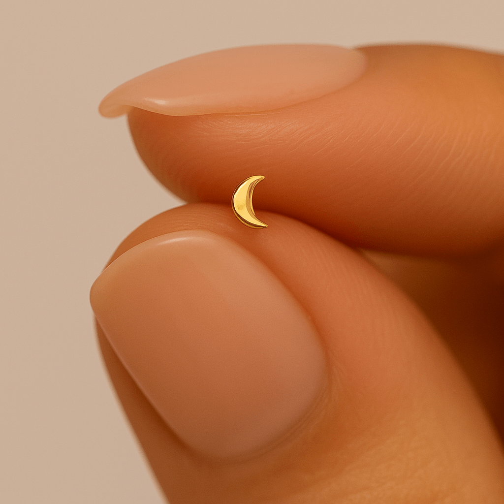 9K Gold Crescent Cut Design Nose Bone