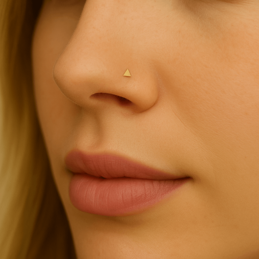 9K Gold L-Shaped Flat Triangle Nose Stud
