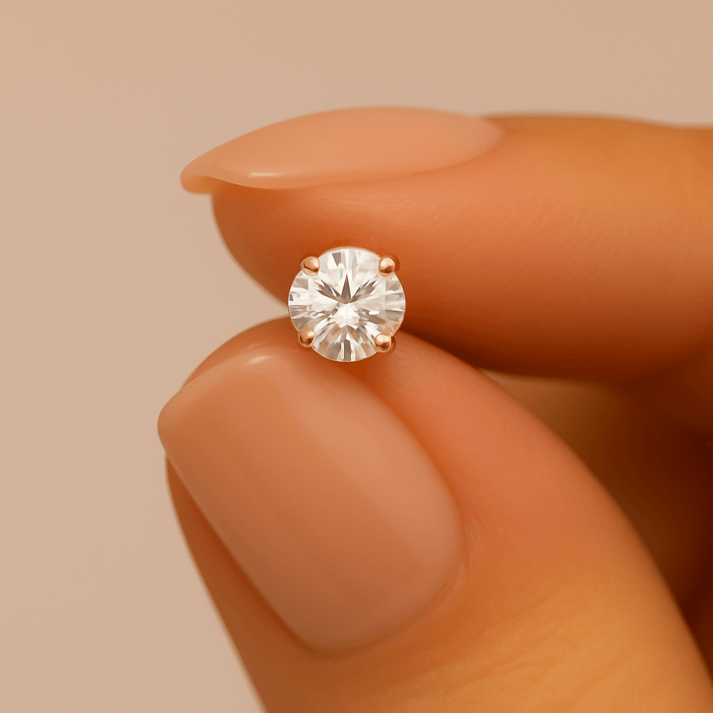 14K Gold Cubic Zirconia Stone in Prong Setting Nose Stud