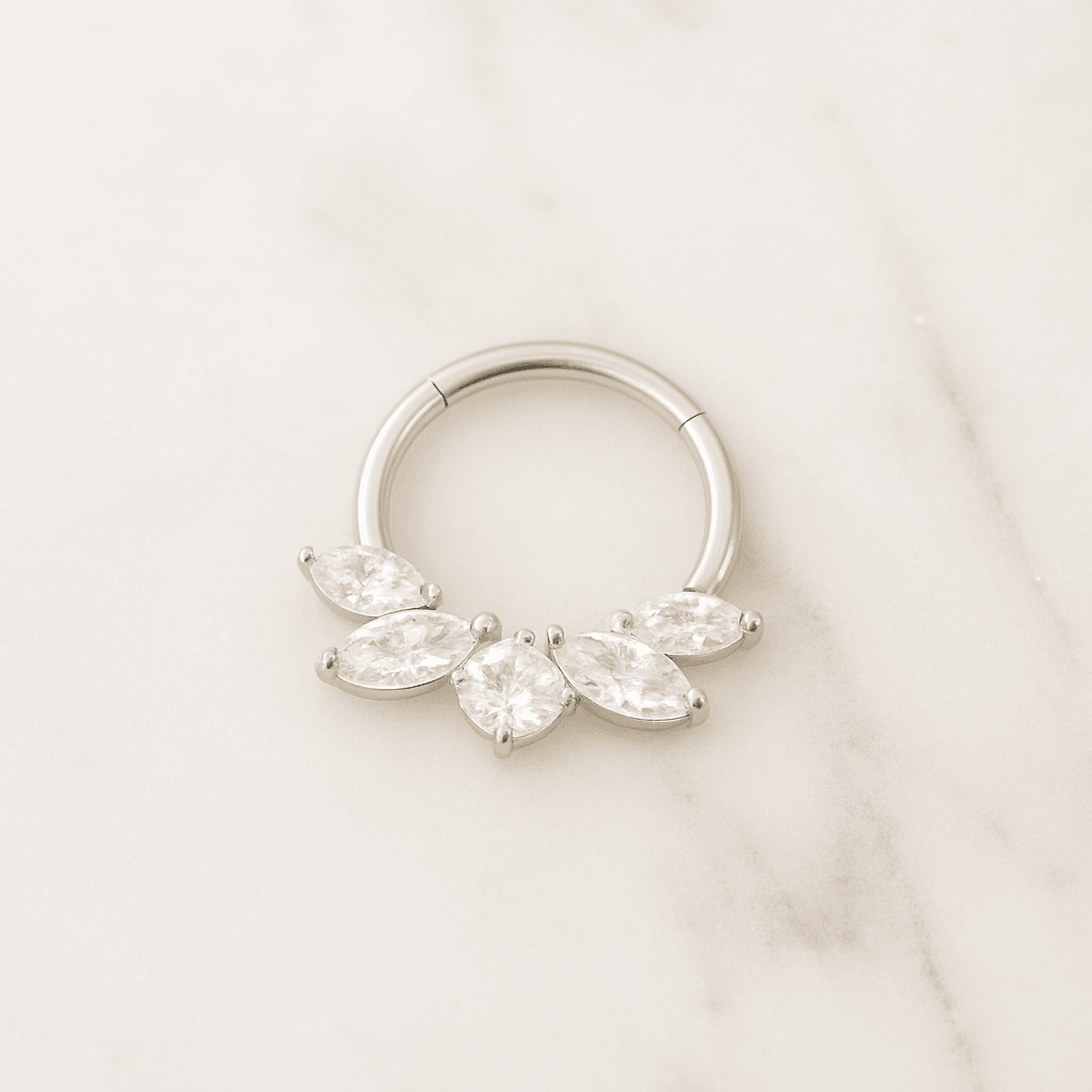 316L Surgical Steel CZ Jewelled Bee Hinged Segment Clicker Ring