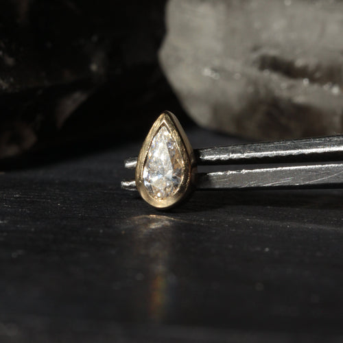 14K Gold Internal Thread Bezel Set Teardrop CZ Top