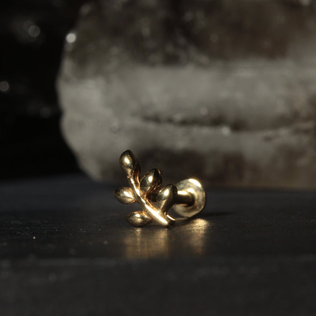 14K Gold Leaves Internally Threaded Screw Fit Stud