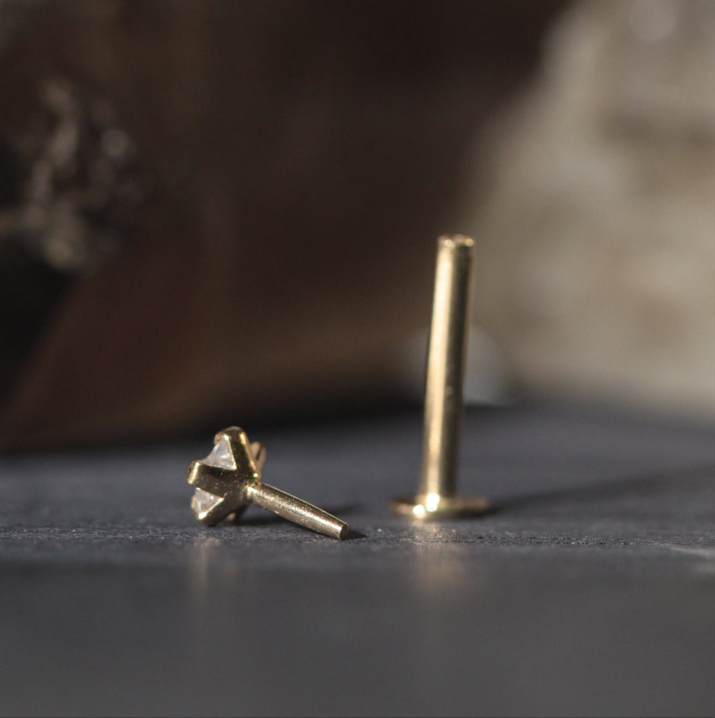 14K Gold Internal Lip Labret with Star Cubic Zirconia Push Fit Top
