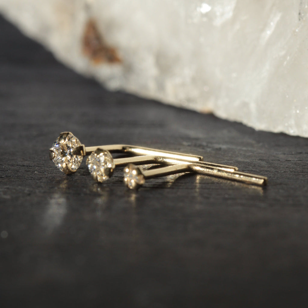 14K Gold Claw Set Round Lab Grown Diamond L-Bend Nose Stud