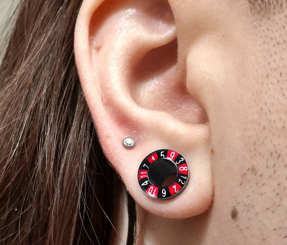 316L Surgical Steel Poker Edge Externally Threaded Tunnel