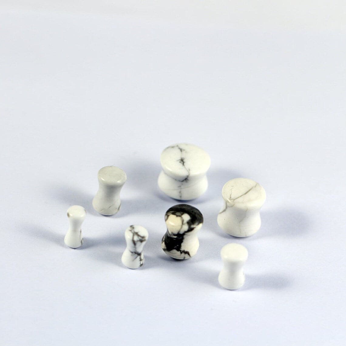 Synthetic Howlite Stone Saddle Ear Plug